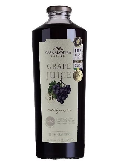Suco Tinto de Uva Casa Madeira 1L | Pack of 3x1L | 100% Brazilian Grape Juice + Silicone Bracelet Souvenir | Brazil in Texas