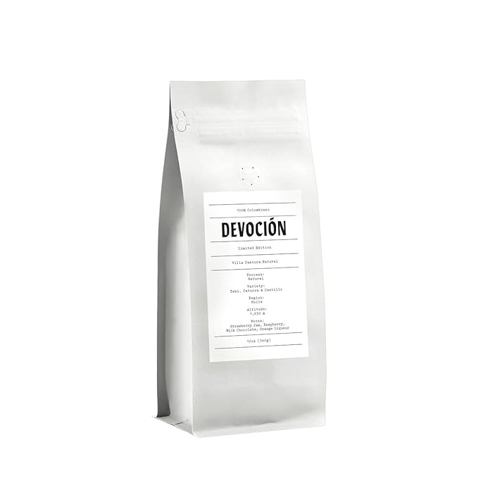 Villa Pastora Natural - Roasted by Devocion - Whole Bean Coffee - 12 Ounce Bag
