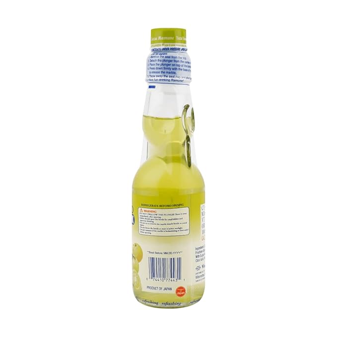 Shirakiku Ramune Drink Carbonated Marble Soft Drink of Japan 6.76 oz (Yuzu Pack of 6)