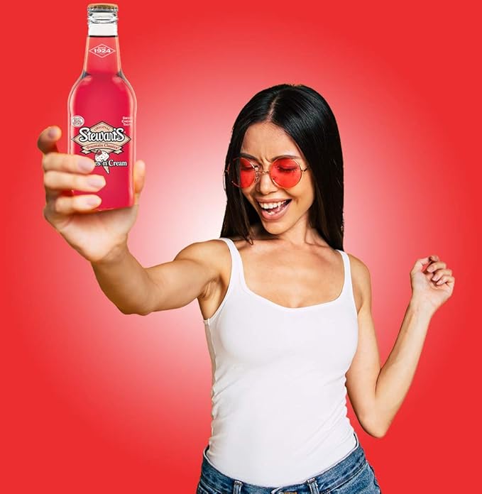 Stewart's Cherries &amp Cream Soda 12 fl oz (12 Glass Bottles)