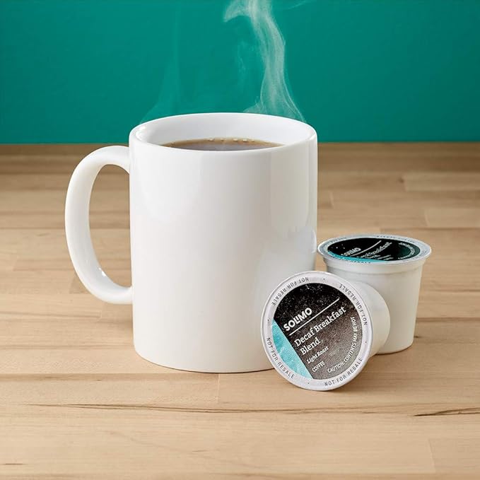Amazon Brand - Solimo Dark Roast and Decaf Light Roast Coffee Pods Compatible with Keurig 2.0 K-Cup Brewers