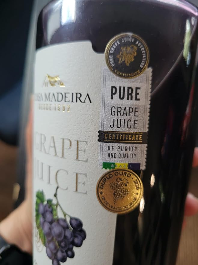 Casa Madeira Grape Juice 100% Pure 33.8 Fl Oz | Pack of 2 + Exclusive Brazil in Texas Bracelet | Suco de Uva | Bundle by Brazil in Texas