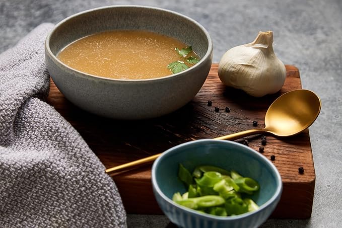 Collagen Bone Broth - Infused with Collagen Peptides and Vitamin C for Immune Health - Roasted Chicken and Herb Flavor - 0.5 Oz Packets - 15 Servings