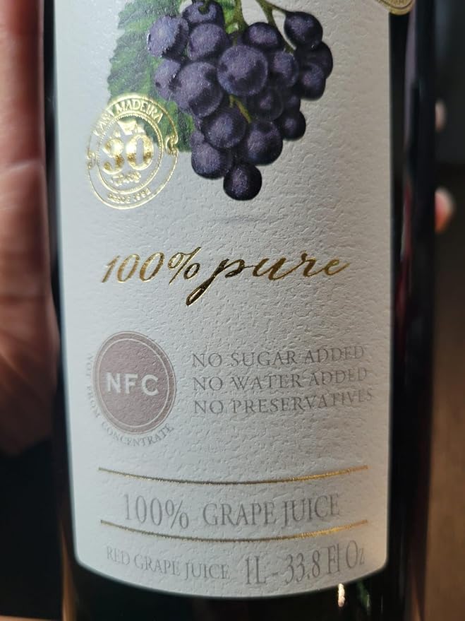 Casa Madeira Grape Juice 100% Pure 33.8 Fl Oz | Pack of 2 + Exclusive Brazil in Texas Bracelet | Suco de Uva | Bundle by Brazil in Texas