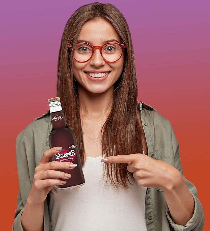 Stewart's Wishniak Black Cherry Soda 12 fl oz (12 Glass Bottles)