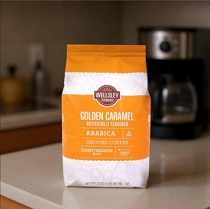 Wellsley Farms Golden Caramel Ground Coffee - 100% Arabica Light Roast - Non GMO Low Carb and Low Sodium - Flavoured Coffee for Home and Office - Smooth Caramel Coffee Taste - 32 oz Resealable Bag