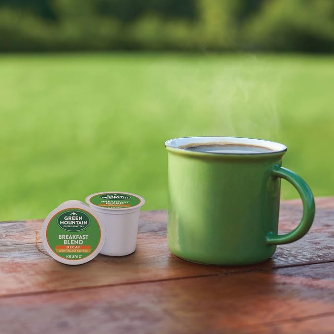 Green Mountain Coffee Roasters Decaf Breakfast Blend Single-Serve Keurig K-Cup Pods Light Roast Coffee 32 Count (Pack of 4)