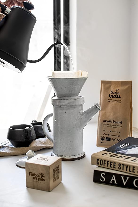Buena Vida Speacialty Coffee - Cerros de Tarrazú Ground - Costa Rican Regenerative Coffee (12 oz)