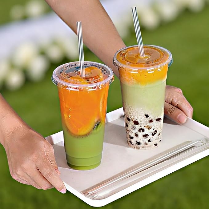 [100 SETS] 32 oz Cups with lids Plastic cups with lids and straws iced coffee cup suitable for takeout iced coffee cold drinks smoothies juices parfaits Frappuccinos and milkshakes.