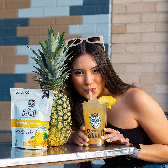 Salud 2-in-1 Hydration Packets + Immunity Electrolytes Powder Pineapple - Agua Fresca Drink Mix Elderberry Dairy &amp Soy Free Non-GMO Gluten Free Vegan Low Calorie 1g Sugar (15 Servings)