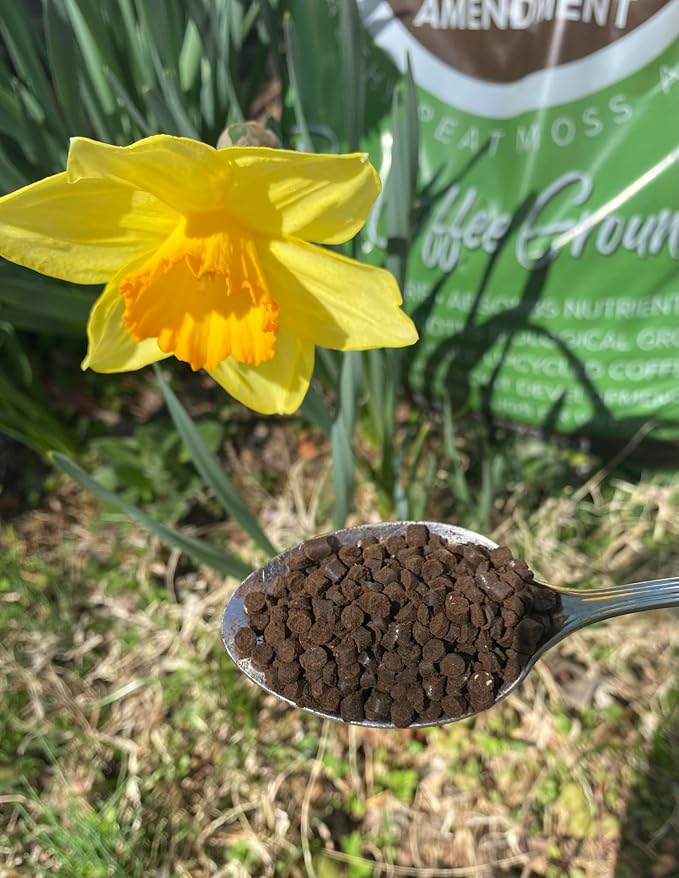 400 SGN (4MM) - Java Earth Soil Amendment Dry Spent Coffee Grounds 20 lbs (9.072kg)