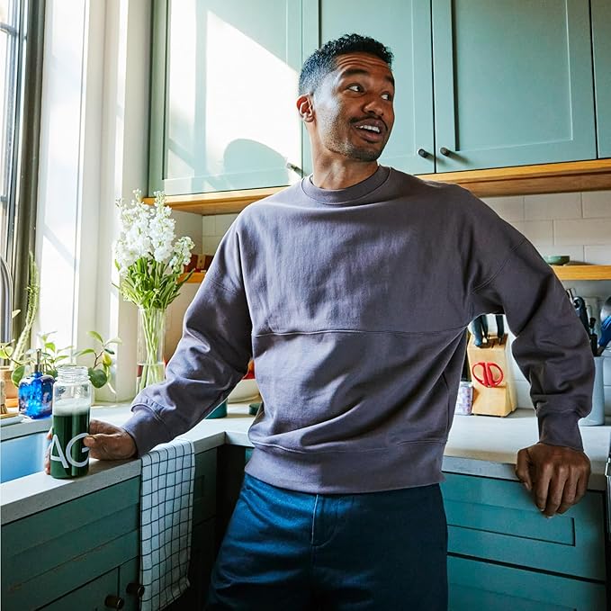 AG1 Multivitamin for Men &amp Women Greens Powder Supplement Probiotic Gluten Free Vegan Keto | 75 Vitamins | Improve Gut Health | (Athletic Greens) Travel Packs 30ct No Shaker Classic Formula